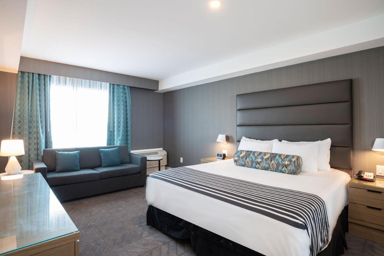 Sandman Signature Ottawa Airport Hotel Extérieur photo